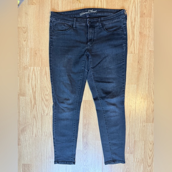 Universal Thread Denim - Picture 2 of 4